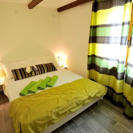 New Lux Apartman Kala Poreč Exterior foto