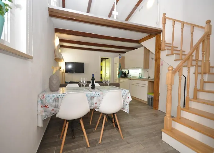 New Lux Apartman Kala